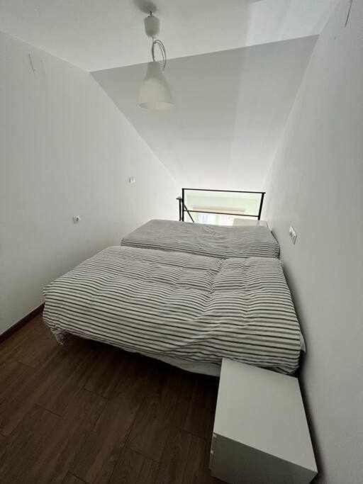 Little Rest America, Zona Media 4 Pax, Garaje Wifi Monachil Exterior foto